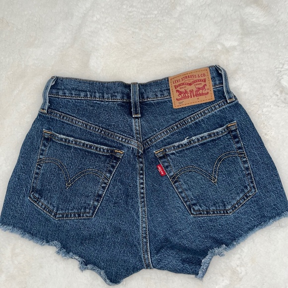 Levi's 501 shorts - Picture 4 of 5